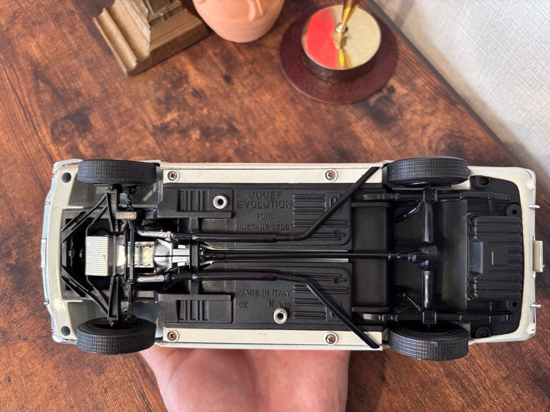 Ford Mustang GT350 1/18 ミニカー