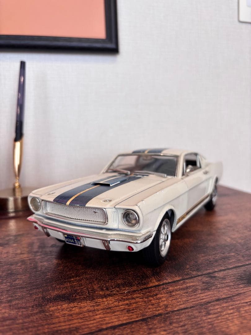 Ford Mustang GT350 1/18 ミニカー