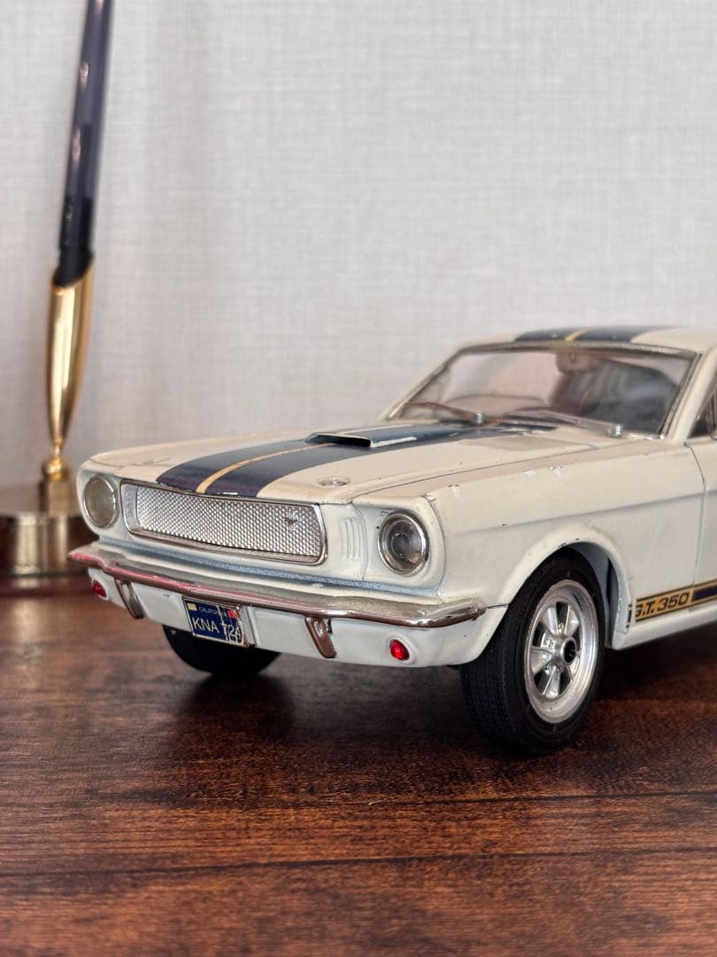 Ford Mustang GT350 1/18 ミニカー