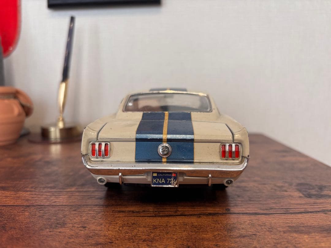 Ford Mustang GT350 1/18 ミニカー
