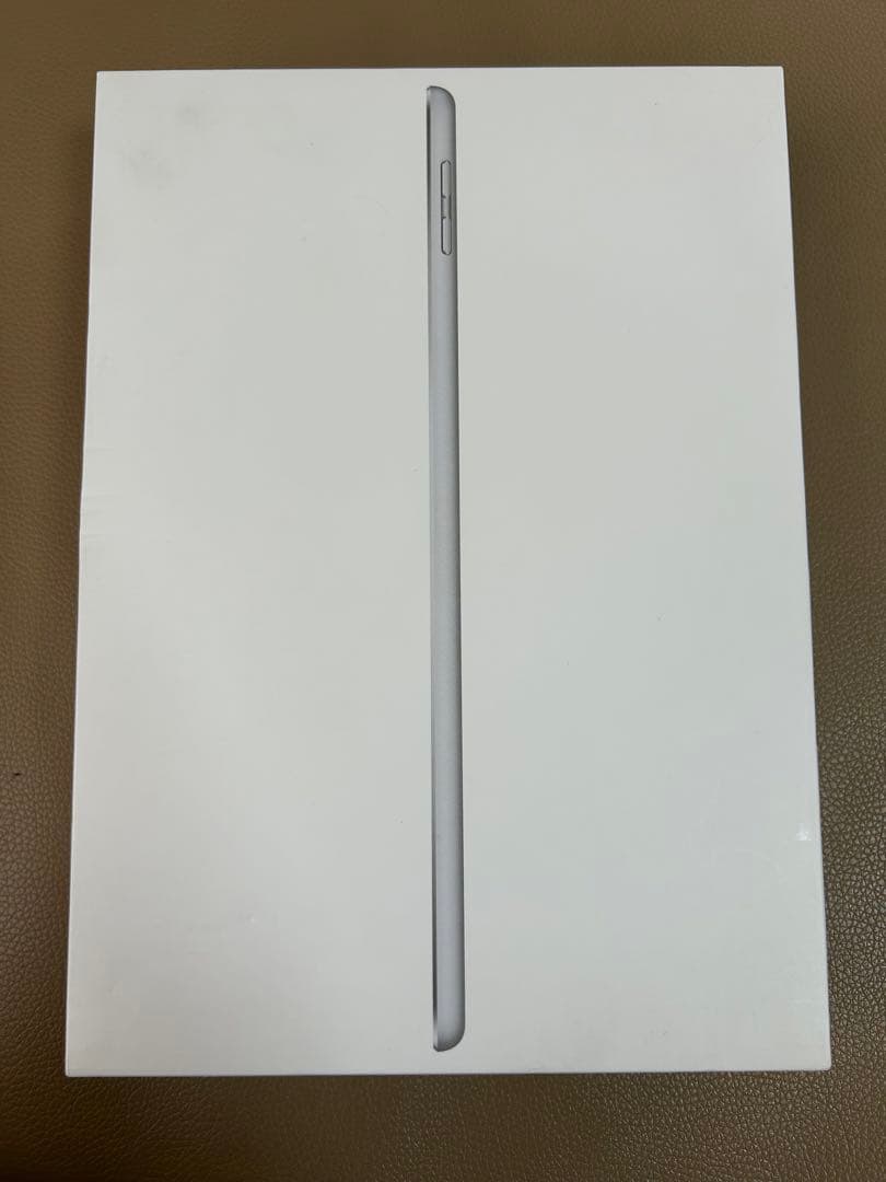 送料込み‼️ iPad 第6世代 Wi-Fi Cellular 32GB