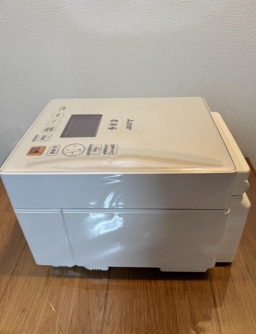 MITSUBISHI 三菱 ジャー炊飯器 NJ-XW105J-W 2015年製