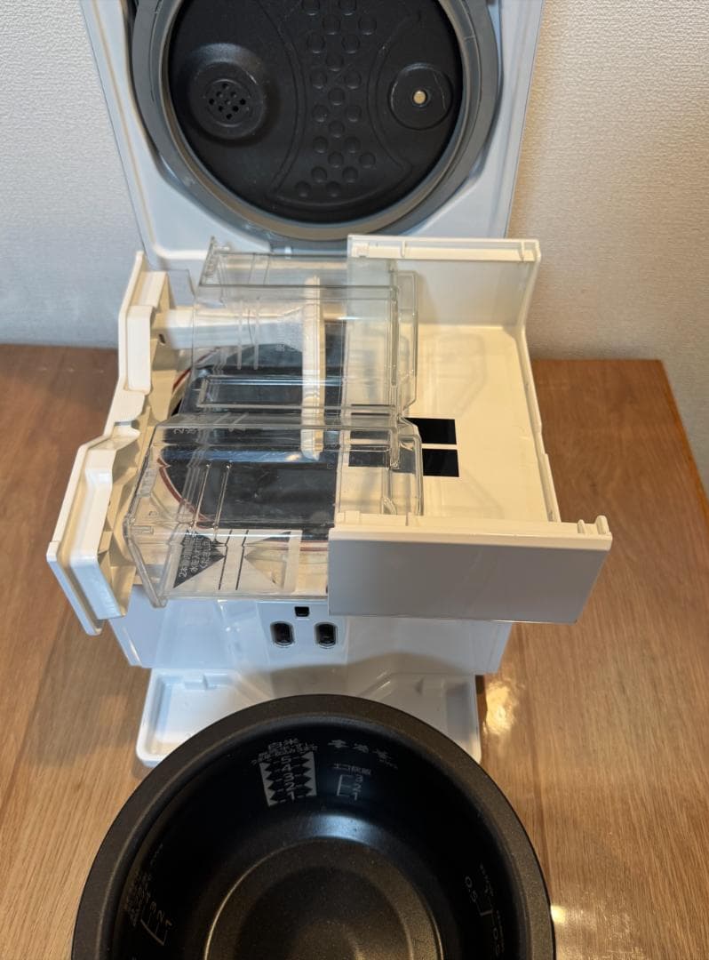 MITSUBISHI 三菱 ジャー炊飯器 NJ-XW105J-W 2015年製