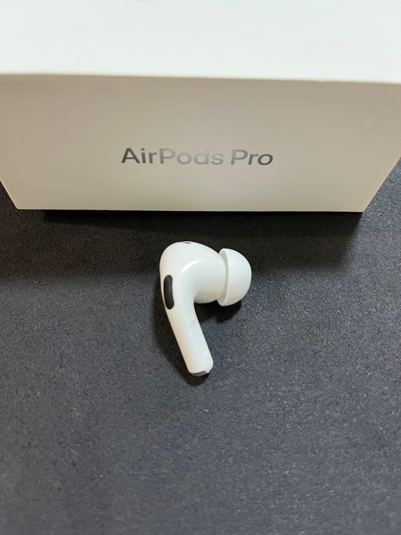 AirPods Pro 第2世代 USB-C 右耳 A3048 Apple純正
