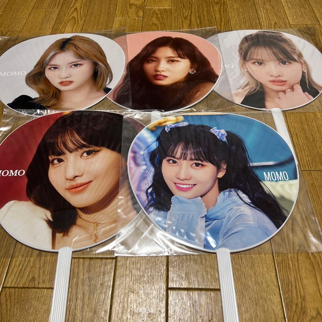 【TWICE】ナヨン ・モモうちわ　ばら売り可
