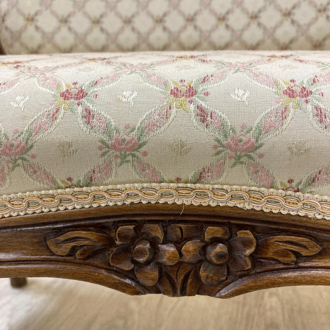 ヨーロピアンクラシックスタイル　アンティーク調　アームチェア　ベンチ　ソファ