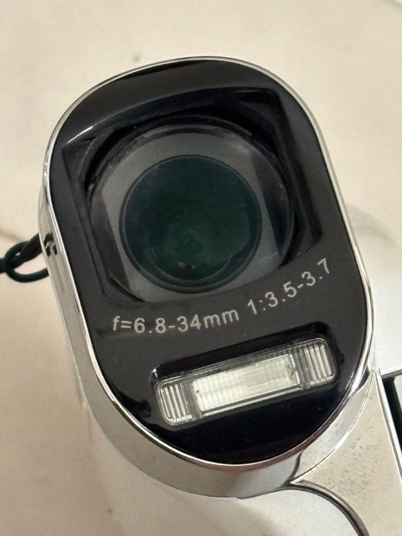 SANYO サンヨー デジカメ Xacti DMX−CG100 ホワイト