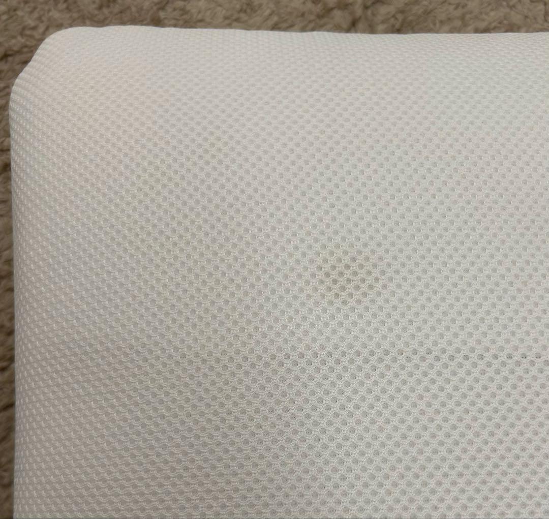 【収納バッグ付き】エアウィーヴ ピロー S-LINE