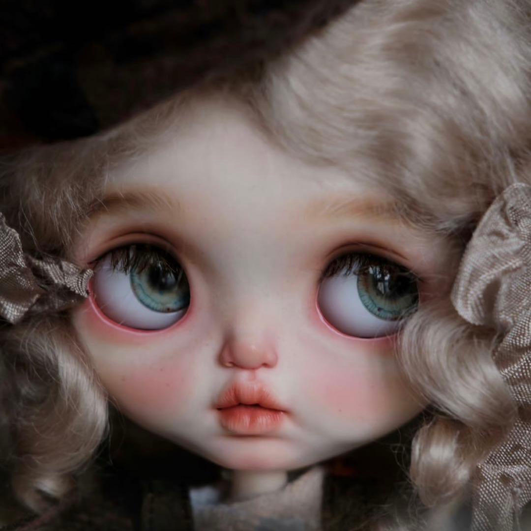 作家様カスタムブライス 人形 キラキラ お嬢様 かわいい ヴィンテージドール感