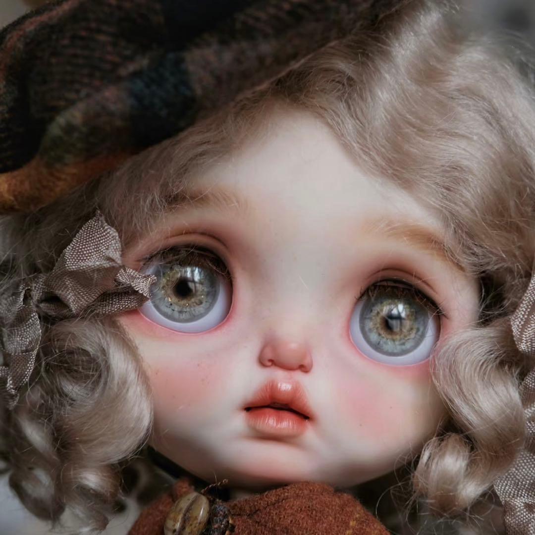 作家様カスタムブライス 人形 キラキラ お嬢様 かわいい ヴィンテージドール感