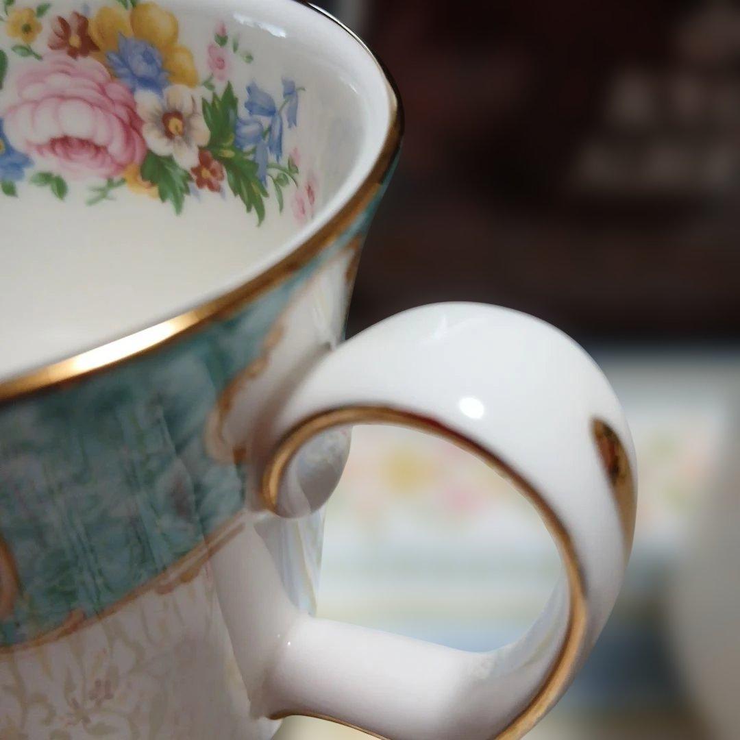 ♥️ロイヤルアルバートマグカップ2個『レディーカーライル&レディーアスコット』