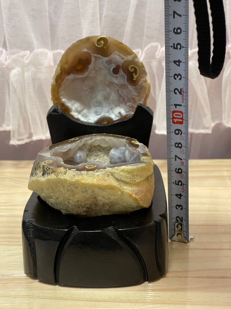 天然石 ブラジル産 トレジャー瑪瑙　可愛い顔　ぶどう瑪瑙　台座付き　⑦