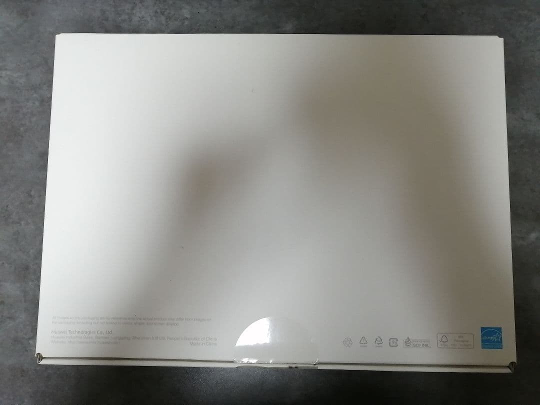 HUAWEI MateBook D Core i7 8GB 940MX 箱付