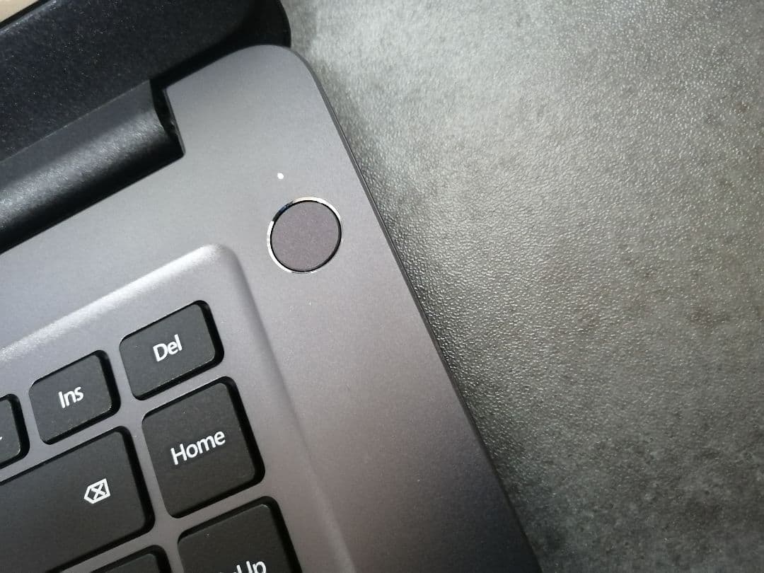 HUAWEI MateBook D Core i7 8GB 940MX 箱付