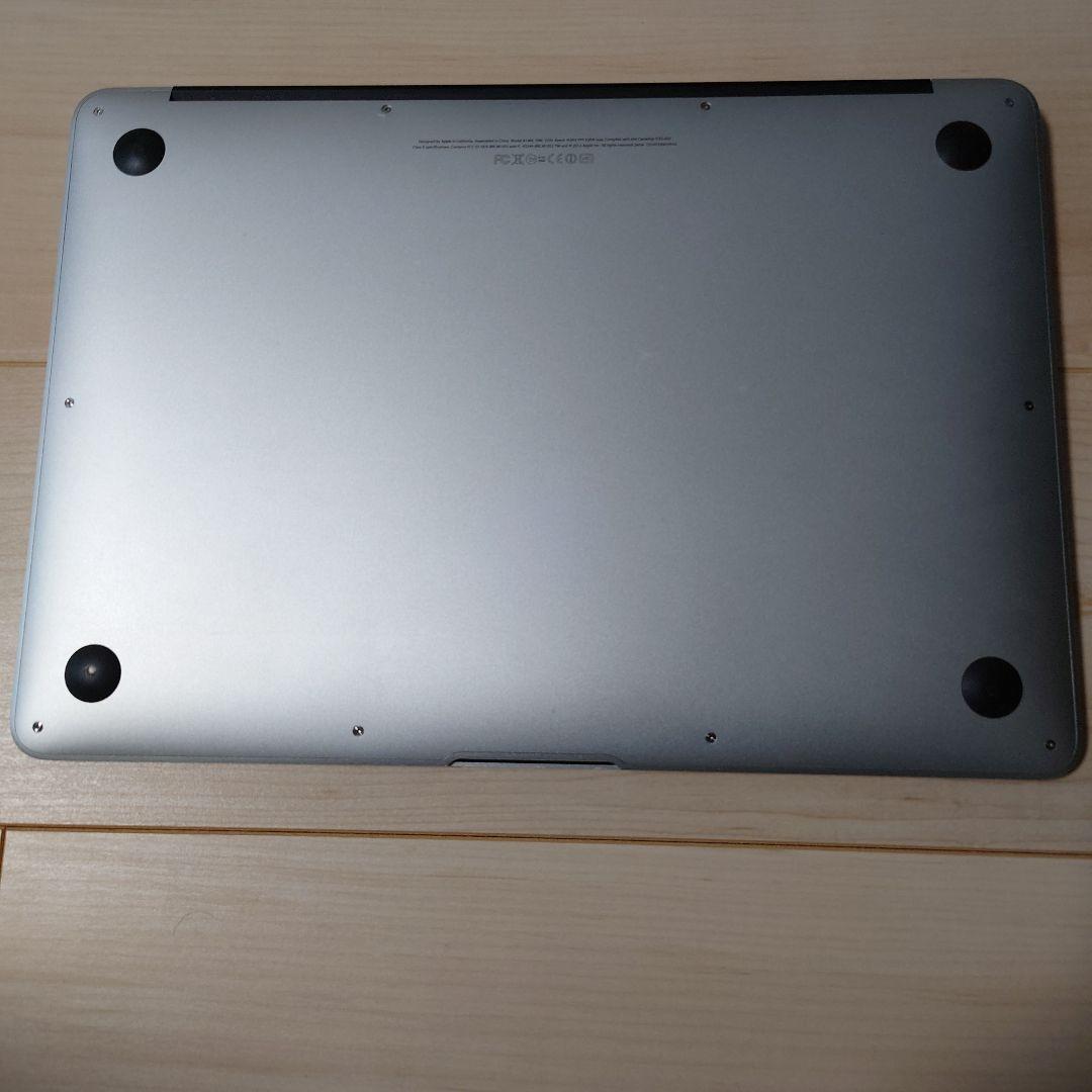 MacBook本体 MacBook Air (13-inch, Mid 2012)