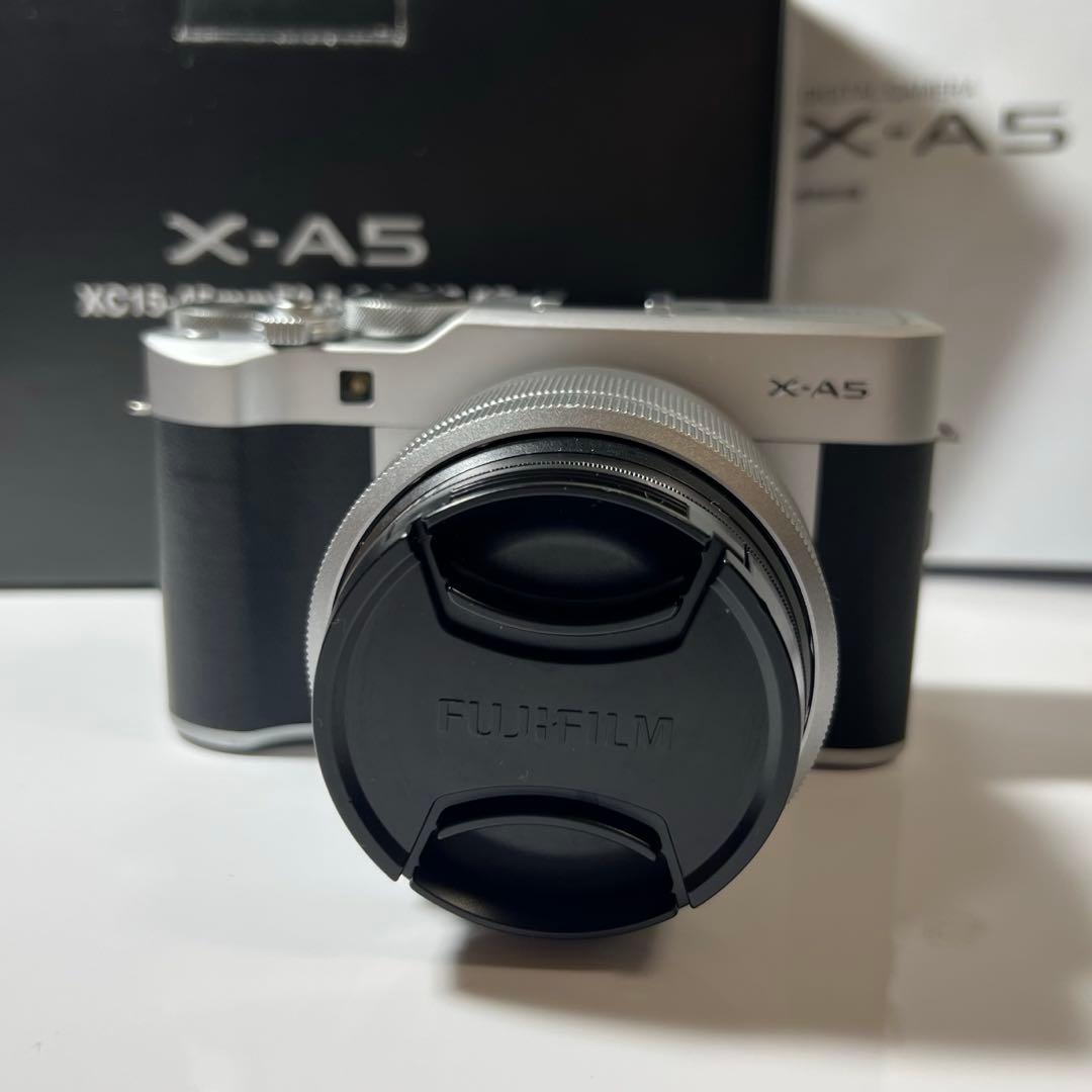 FUJIFILM X-A5 ミラーレス一眼カメラ 動作確認済