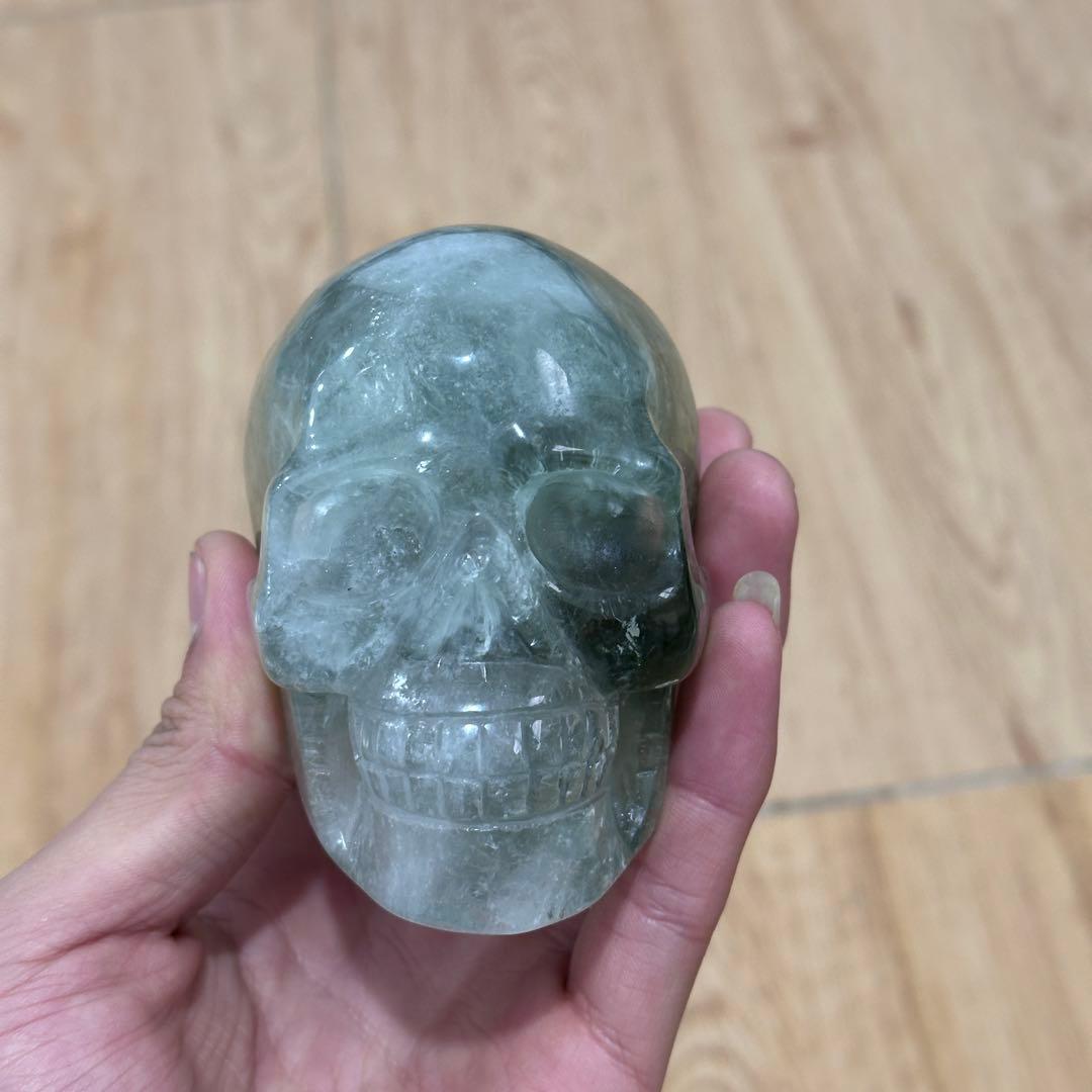 天然石フローライトのスカル　置物　ご購入前に在庫確認必要G.900