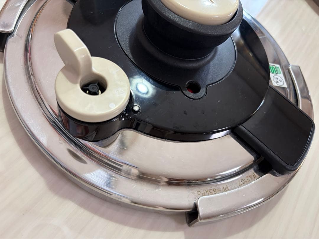 ティファール　T-fal 圧力鍋　ガスIH対応　クリプソ　クレール　6リットル