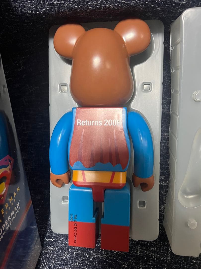 ベアブリック　スーパーマンリターンズ　400% フィギュア