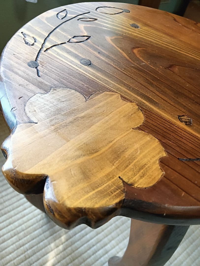 木製スツール 桜の花　吉野杉