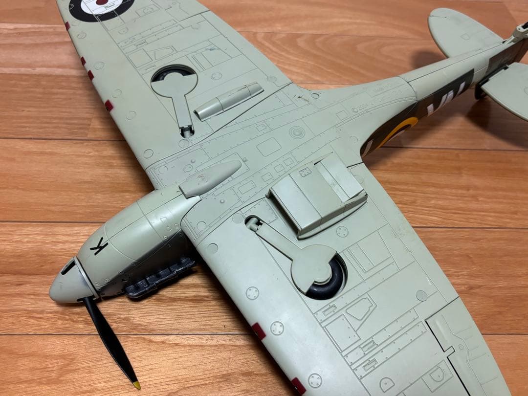 21st センチュリートイズ 1/18 スピットファイア 戦闘機 ジャンク