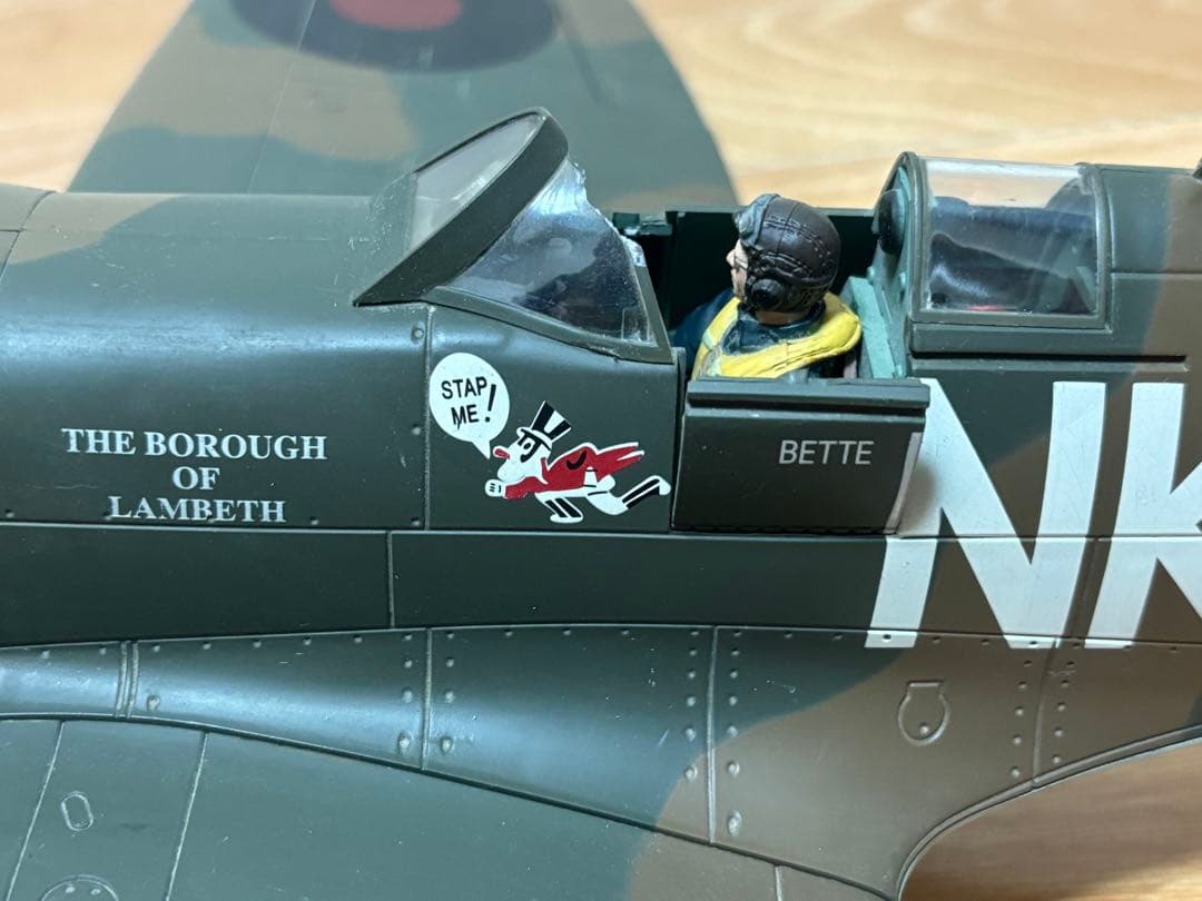 21st センチュリートイズ 1/18 スピットファイア 戦闘機 ジャンク