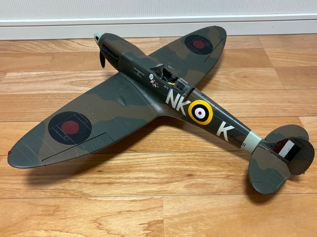 21st センチュリートイズ 1/18 スピットファイア 戦闘機 ジャンク
