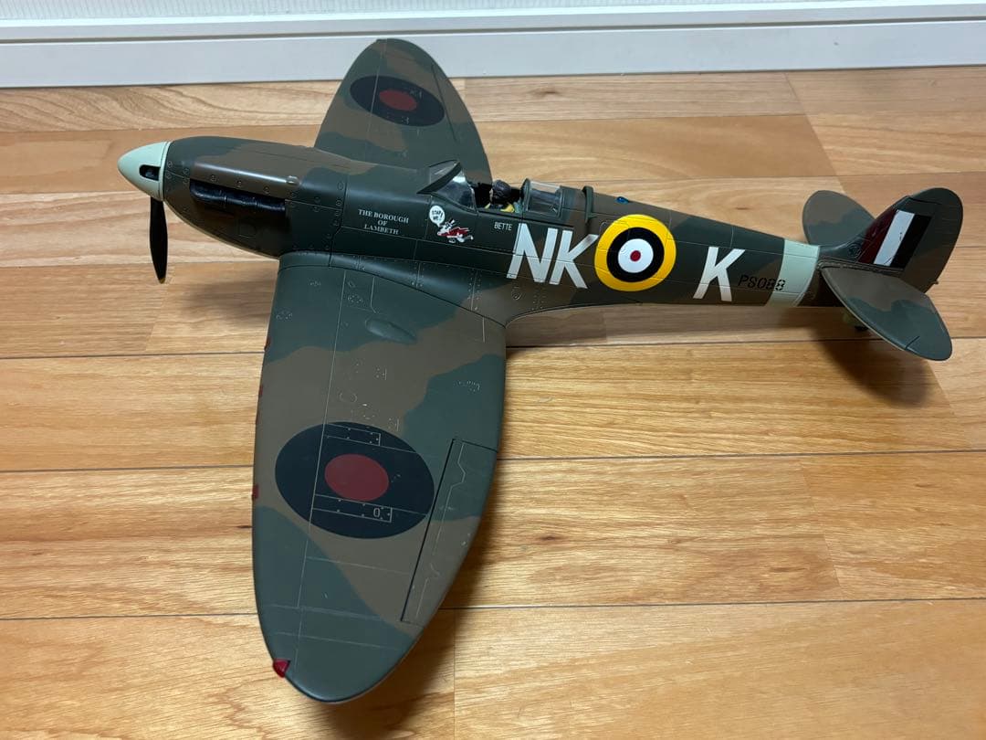 21st センチュリートイズ 1/18 スピットファイア 戦闘機 ジャンク