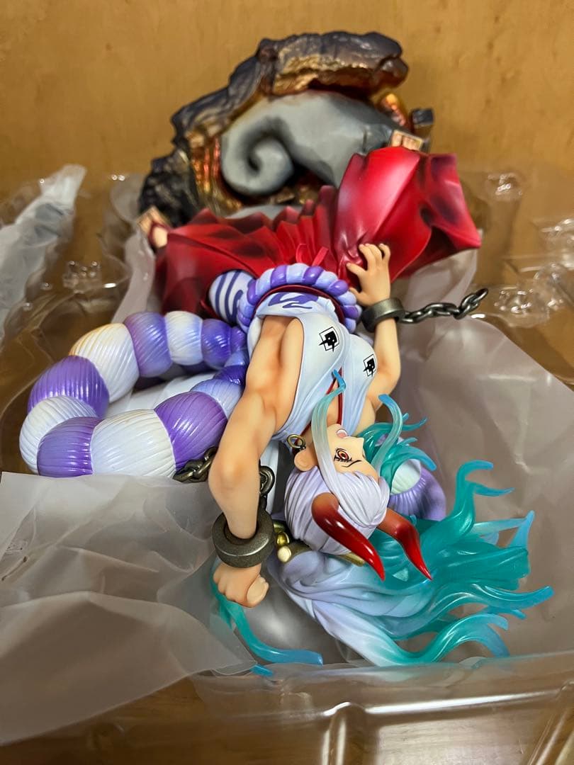 美品　ワンピース maximum pop ヤマト　正規品