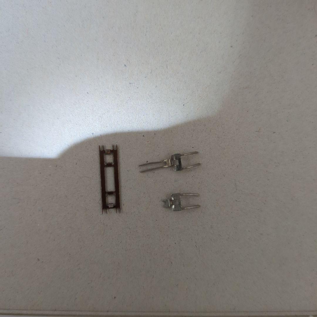 KATO HOゲージ 鉄道模型 1-304 EF650 一般色　パンタグラフ破損