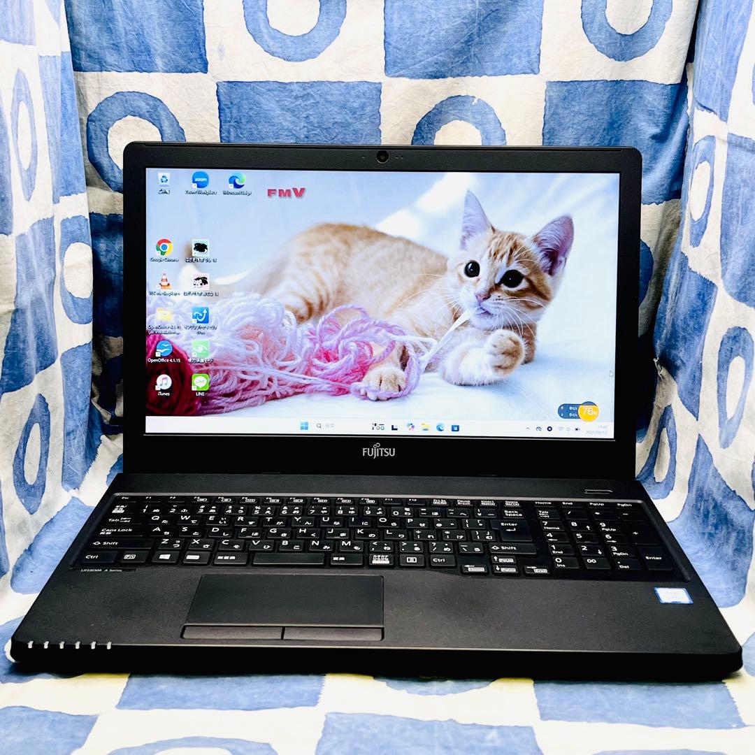 第8世代♡大容量HDD1TB☆マットな黒ノートPC♪カメラ付！Windows11