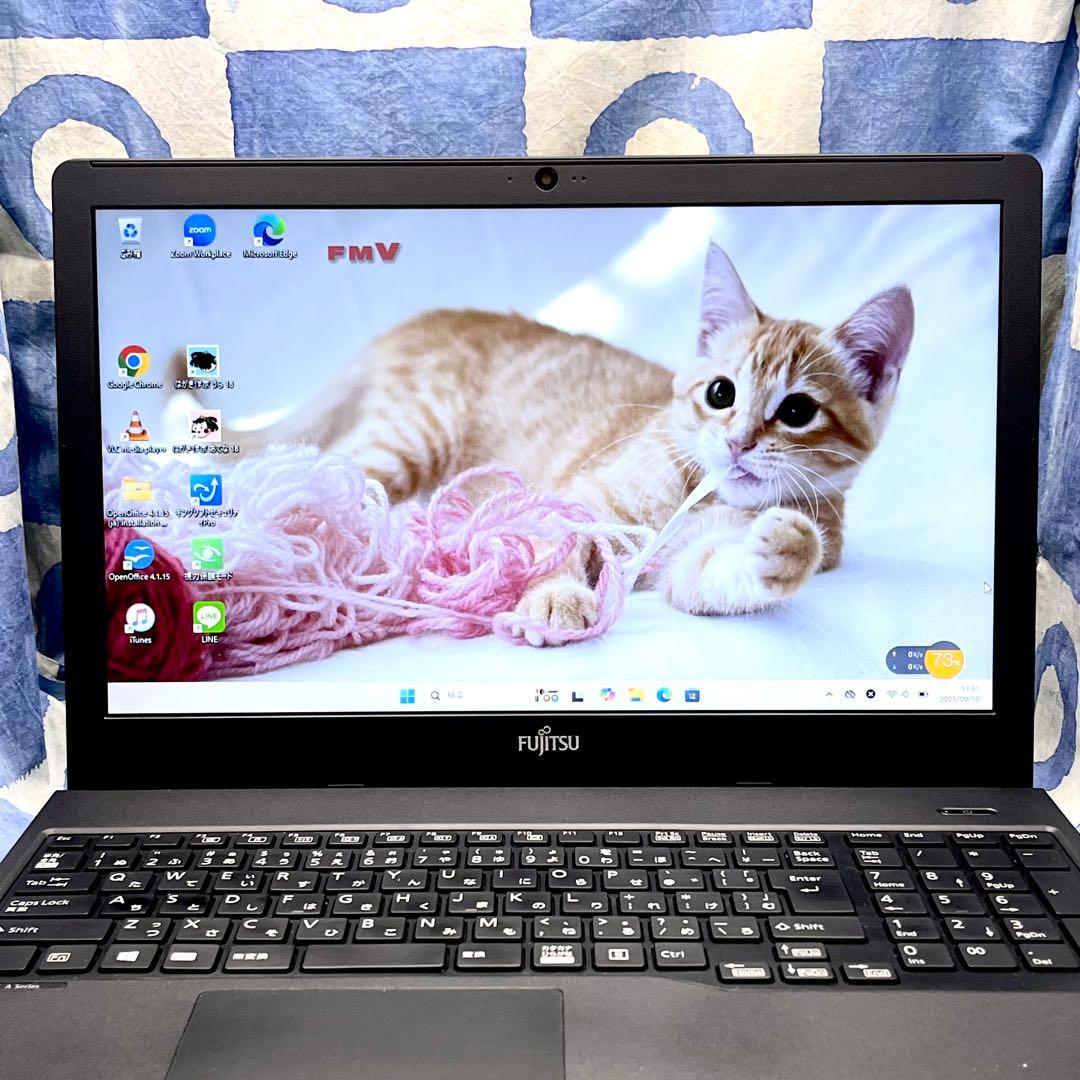 第8世代♡大容量HDD1TB☆マットな黒ノートPC♪カメラ付！Windows11