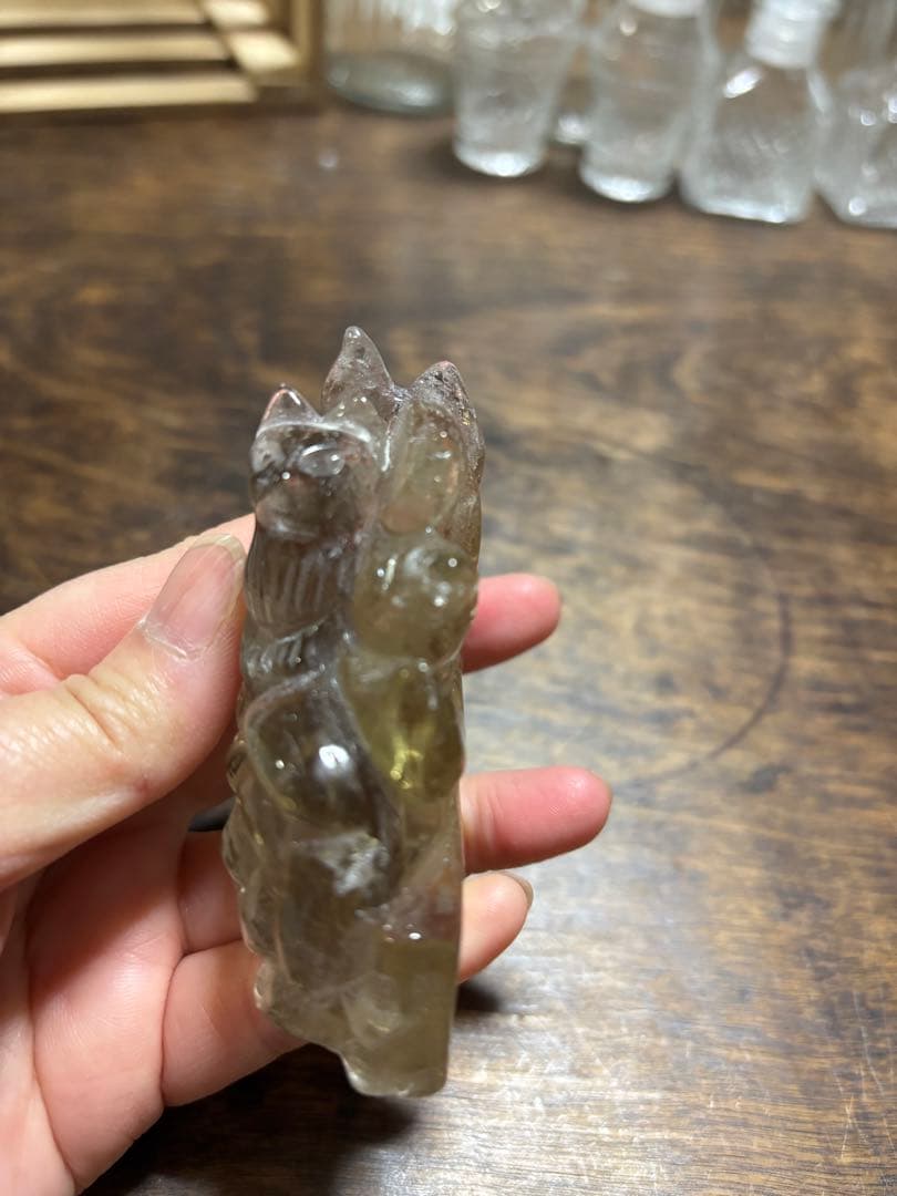 九尾のキツネ　カービング　シトリン　花