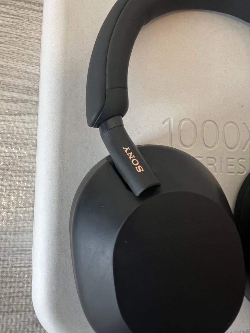 【最終お値下げ価格】Sony WH-1000XM5 ワイヤレスヘッドフォン