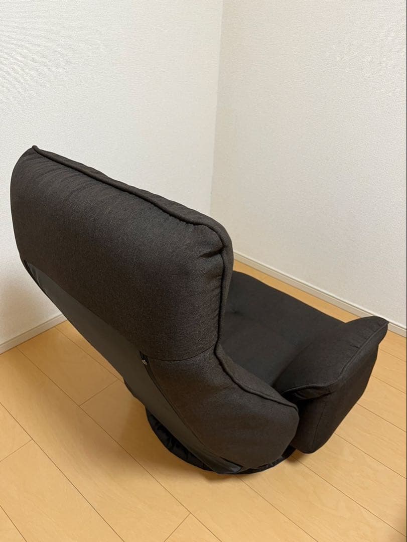 【ほぼ新品】14段階リクライニング回転座椅子