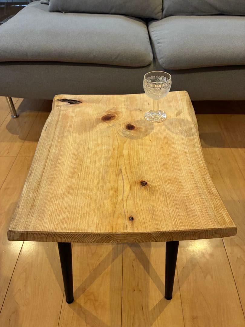 木の温もり。国産檜（ひのき）天然木ローテーブル　ハンドメイド・無垢一枚板