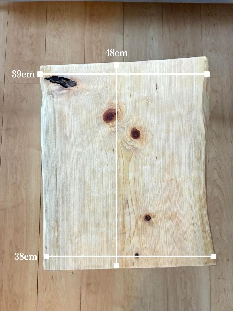 木の温もり。国産檜（ひのき）天然木ローテーブル　ハンドメイド・無垢一枚板