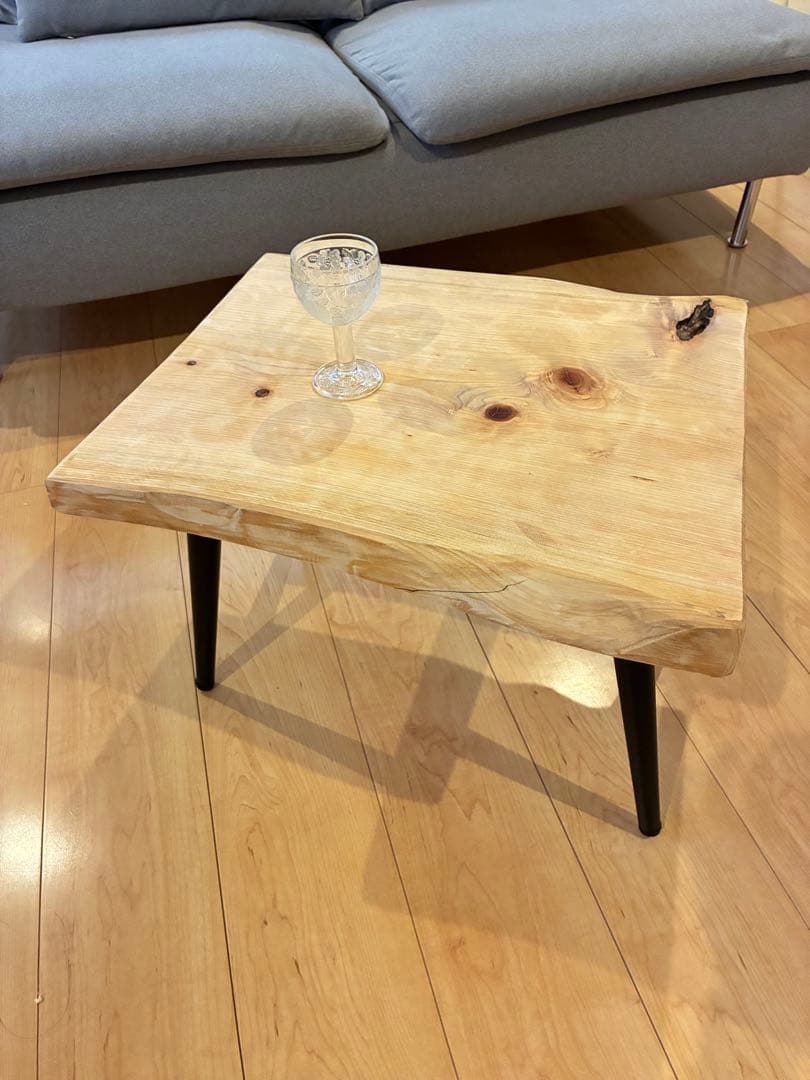 木の温もり。国産檜（ひのき）天然木ローテーブル　ハンドメイド・無垢一枚板