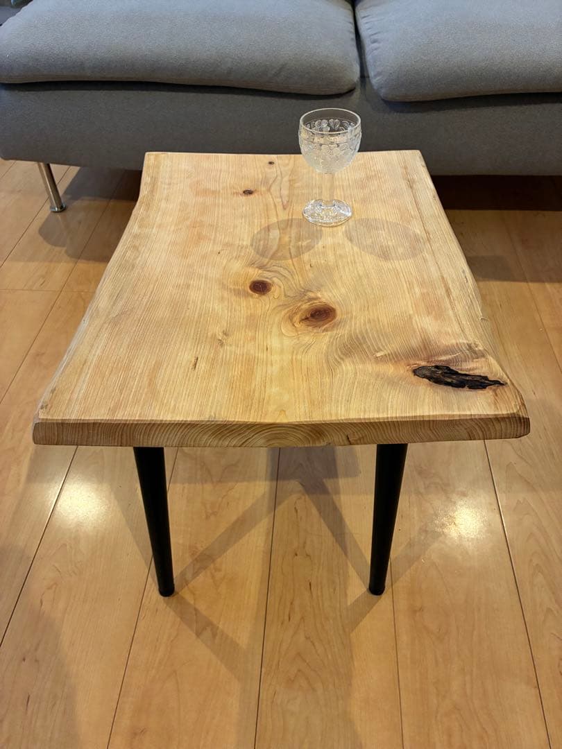 木の温もり。国産檜（ひのき）天然木ローテーブル　ハンドメイド・無垢一枚板