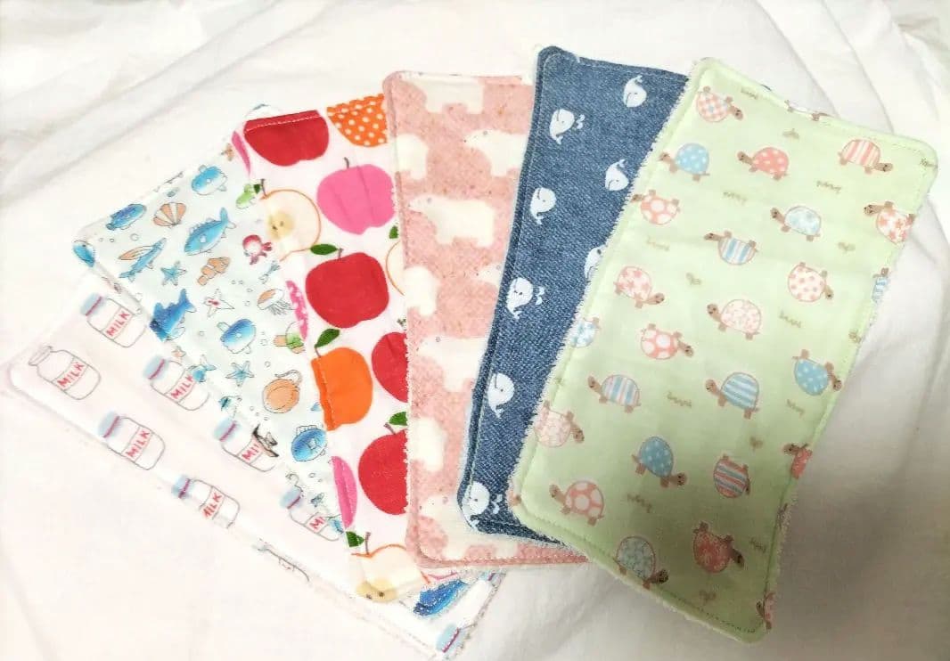 専用ですʕ⁠ ⁠ꈍ⁠ᴥ⁠ꈍ⁠ʔ★ガーゼタオルハンカチ　ハーフ２０✕１０cm６枚