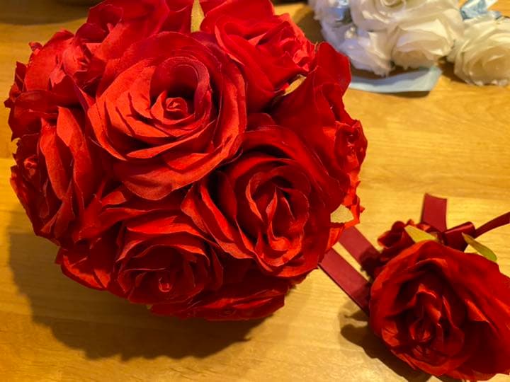 ブーケ　ブートニア