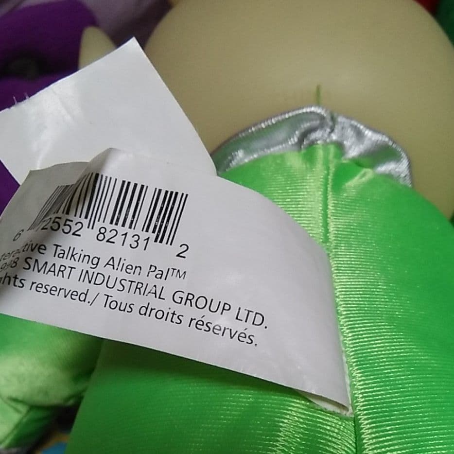 インターアクティブトーキングエイリアン パル