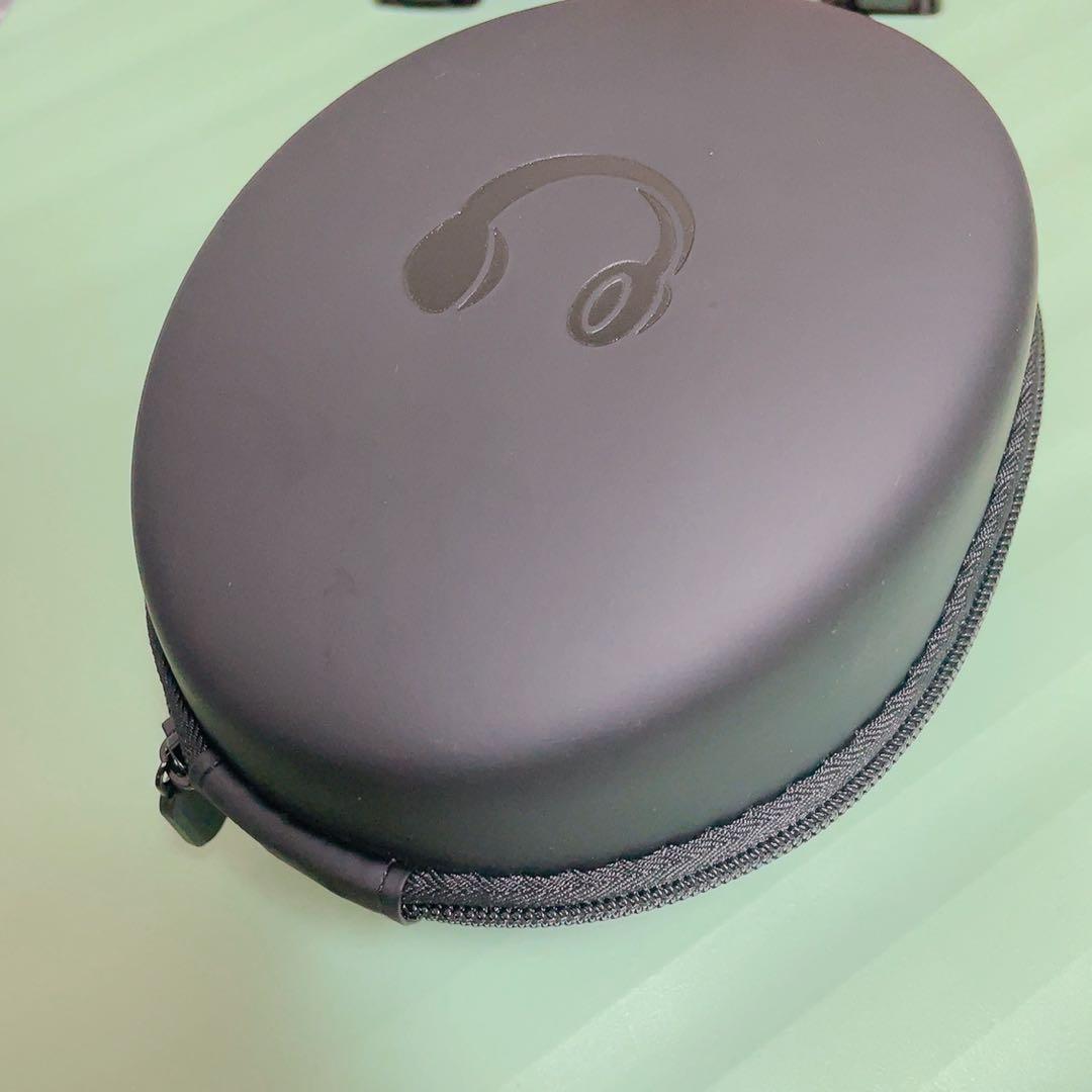 【新品未使用】ヘッドホン ワイヤレスヘッドホン bluetooth 6EQモデル