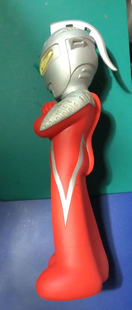 ウルトラマンバンク