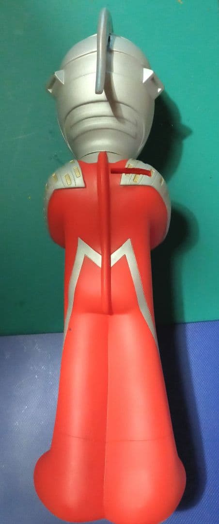 ウルトラマンバンク