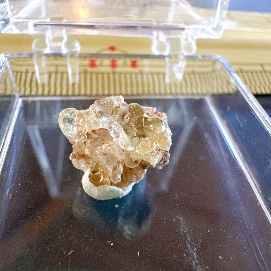 光る鉱石3点セット　おまけ付き 天然石　パワーストーン　蛍光石　発光石　希少石