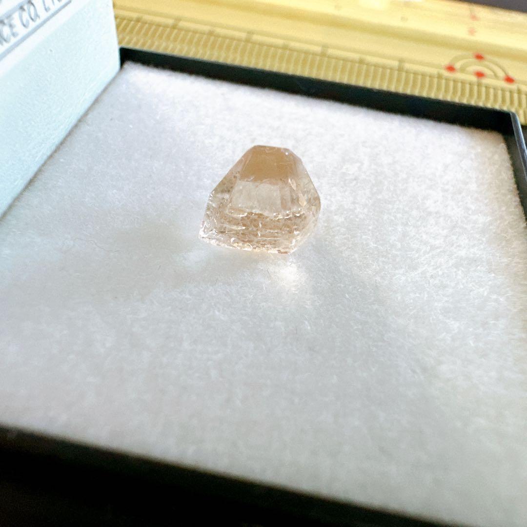 光る鉱石3点セット　おまけ付き 天然石　パワーストーン　蛍光石　発光石　希少石