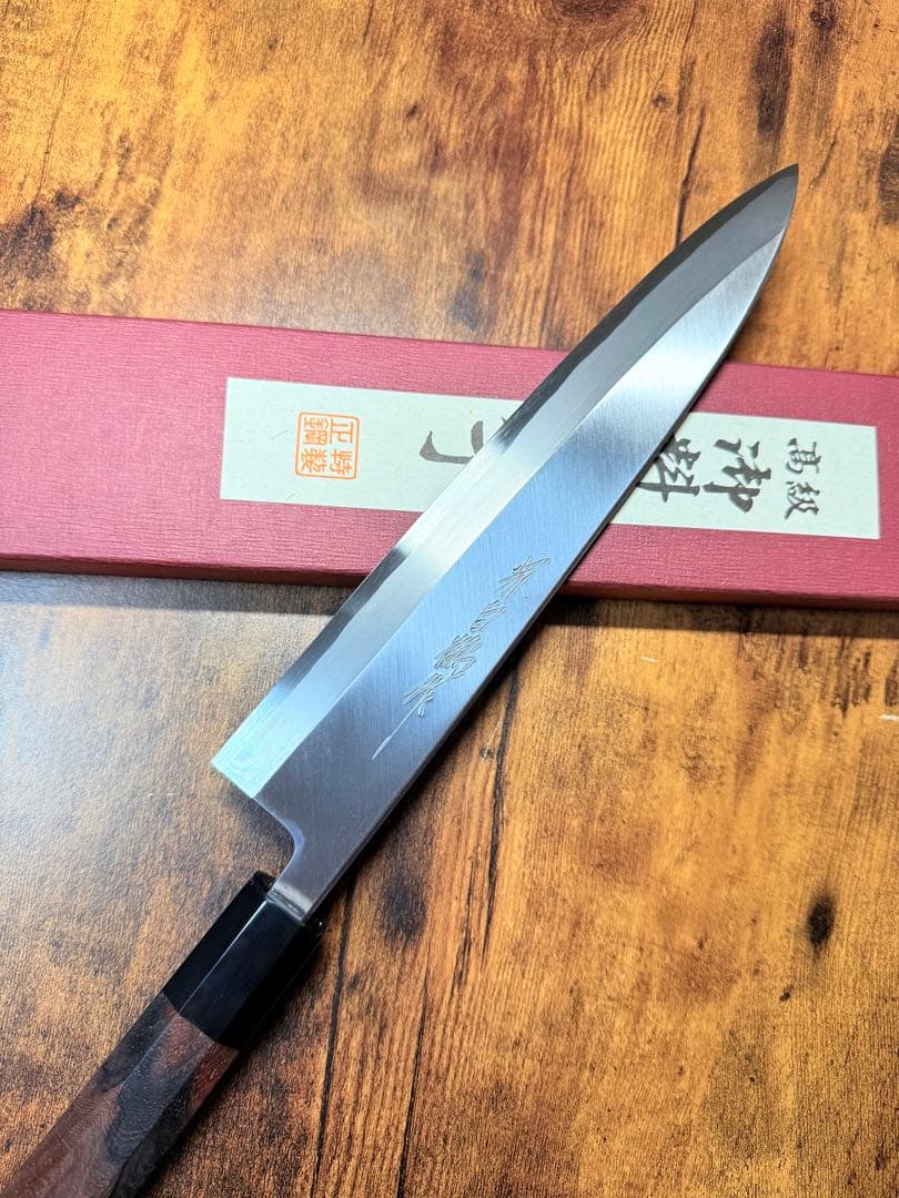 【堺打刃物】左用　身卸 出刃　白鋼　包丁　8寸　紫檀水牛八角柄