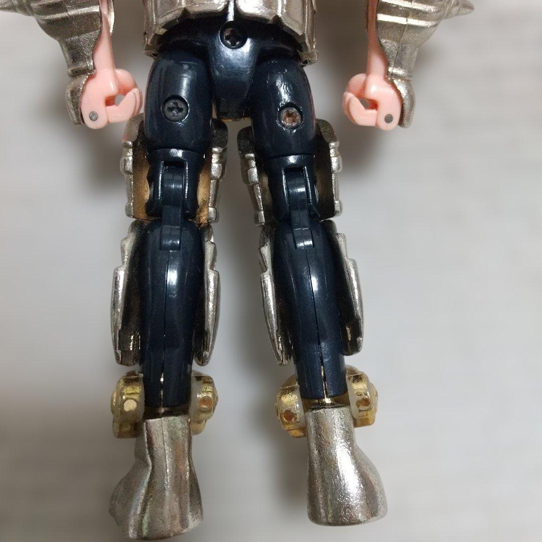 激レア♪聖闘士星矢 アルデバラン 聖衣大系 タウラスクロス BANDAI製