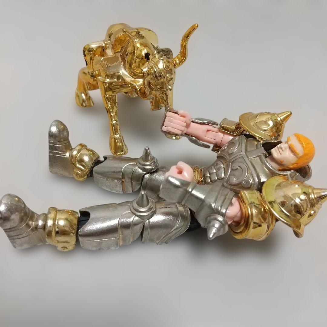 激レア♪聖闘士星矢 アルデバラン 聖衣大系 タウラスクロス BANDAI製